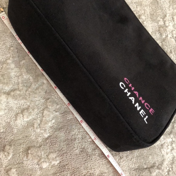 Chance Chanel cosmetic bag - Picture 7 of 10